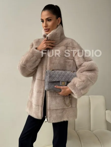 Норковая куртка стойка воротник - фото 4