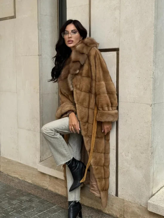 Норковая шуба с капюшоном из меха куницы - цвет карамель - фото 11