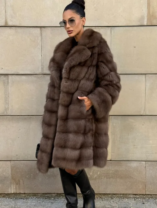 Шуба из куницы в цвете Tartufo  английский воротник - фото 8