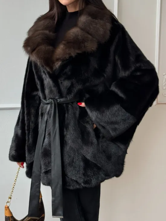 Полушубок из норки Black с воротником из меха темной куницы - фото 3