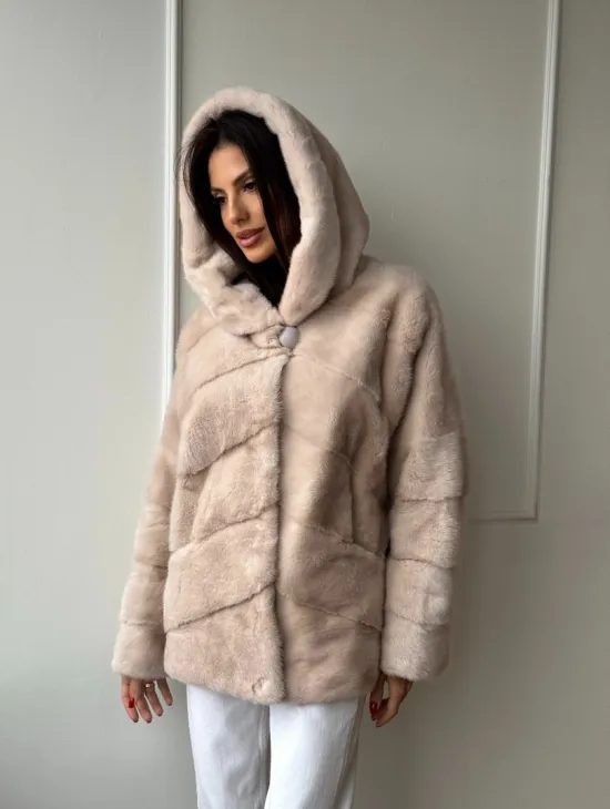 Меховая куртка - шуба из меха норки с капюшоном в цвете пудра - фото 7