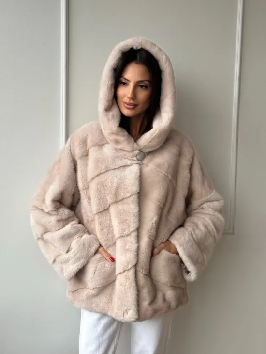 Меховая куртка - шуба из меха норки с капюшоном в цвете пудра - фото 10
