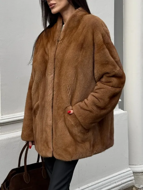 Шуба из меха норки NAFA  