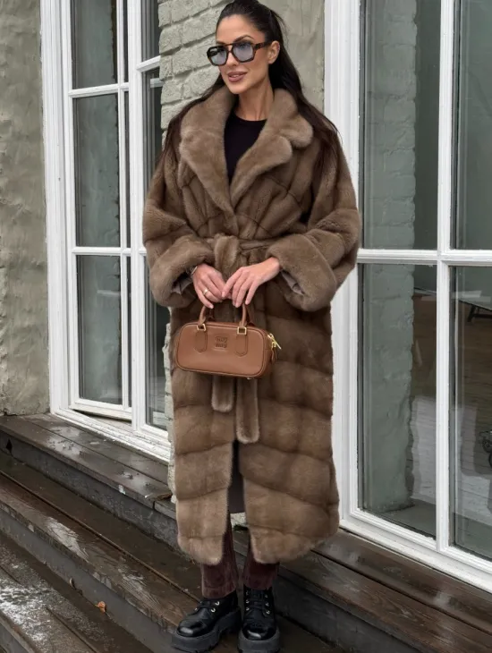 Шуба - кимоно из меха норки Saga Furs в натуральном цвете пастель - фото 4