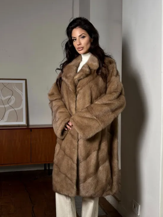 Норковое женское пальто из меха аукционной норки английский воротник - фото 9