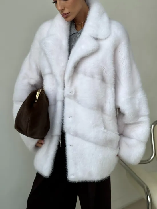 Белый норковый полушубок - фото 2