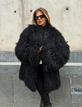 Черная шуба из ламы V-образный вырез - фото 13